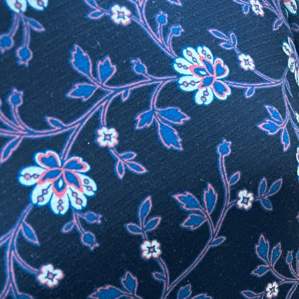 EUC - Loft - navy floral sheath dress - size 12 petite - Picture 4 of 7